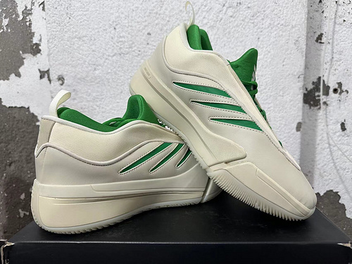 Lillard Bucks de novena generación 40-46